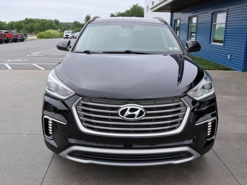 Used 2019 Hyundai Santa Fe XL SE w/ Cargo Package AWD/4WD image 4