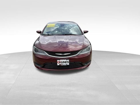 Used 2017 Chrysler 200 LX w/ Touring Convenience Group FWD image 4