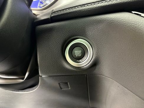New 2026 Chrysler Pacifica Select FWD image 22