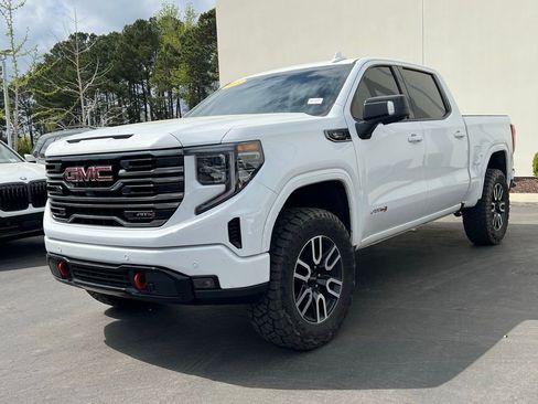 Used 2025 GMC Sierra 1500 AT4 w/ AT4 Premium Package image 1