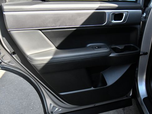 Used 2024 Hyundai Santa Fe SEL image 39