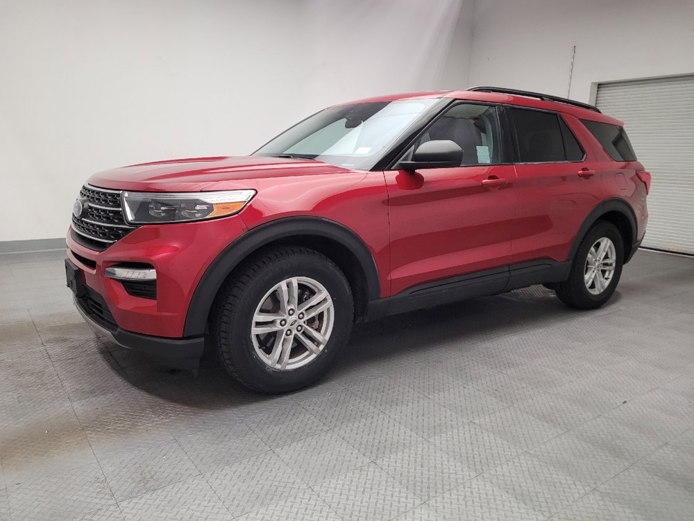 Used 2022 Ford Explorer XLT w/ Equipment Group 202A RWD image 2