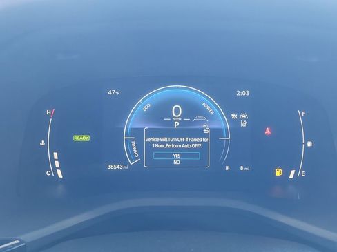 Used 2025 Toyota Camry SE w/ Convenience Package FWD image 21