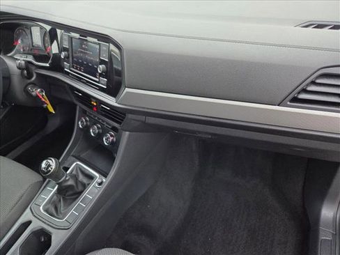 Used 2019 Volkswagen Jetta S image 20