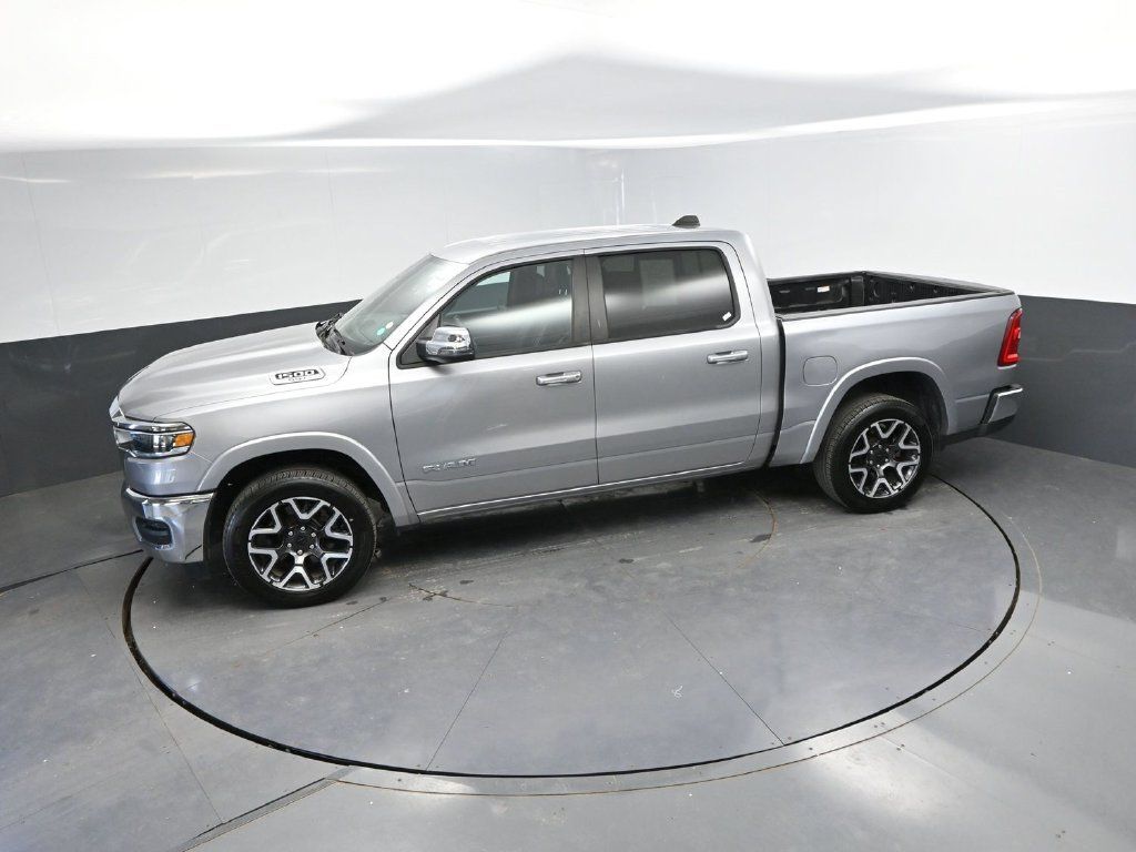 Used 2025 RAM 1500 Laramie AWD/4WD image 24