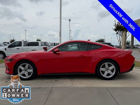 Used 2026 Ford Mustang Premium RWD image 10