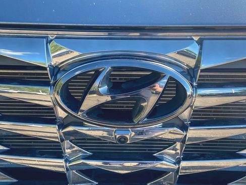 Used 2022 Hyundai Tucson Limited FWD image 11
