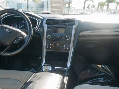 Used 2018 Ford Fusion S image 12