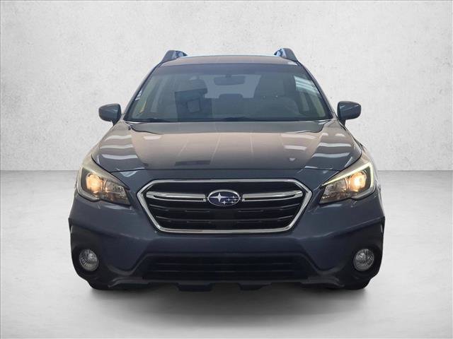 Used 2018 Subaru Outback 2.5i Premium AWD/4WD image 2