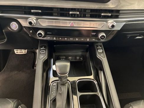 Used 2024 Kia Telluride SX X-Pro AWD/4WD image 21