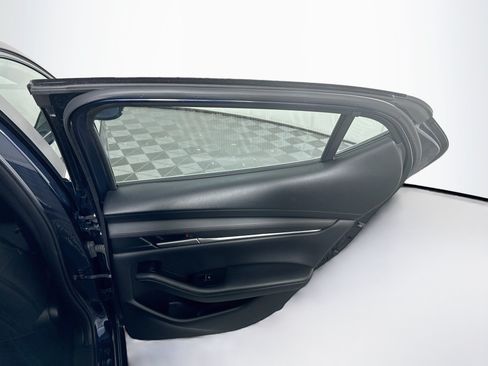 Used 2024 MAZDA MAZDA3 s FWD image 29