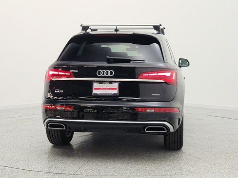 Used 2023 Audi Q5 2.0T Premium w/ Convenience Package AWD/4WD image 6