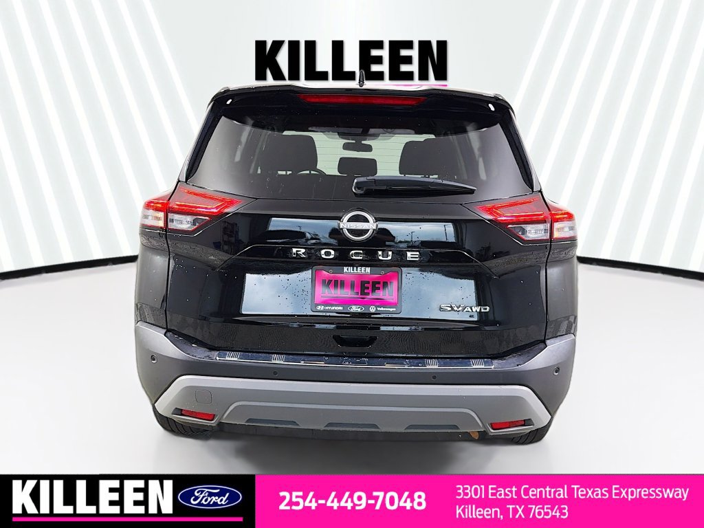 Used 2023 Nissan Rogue SV AWD/4WD image 8