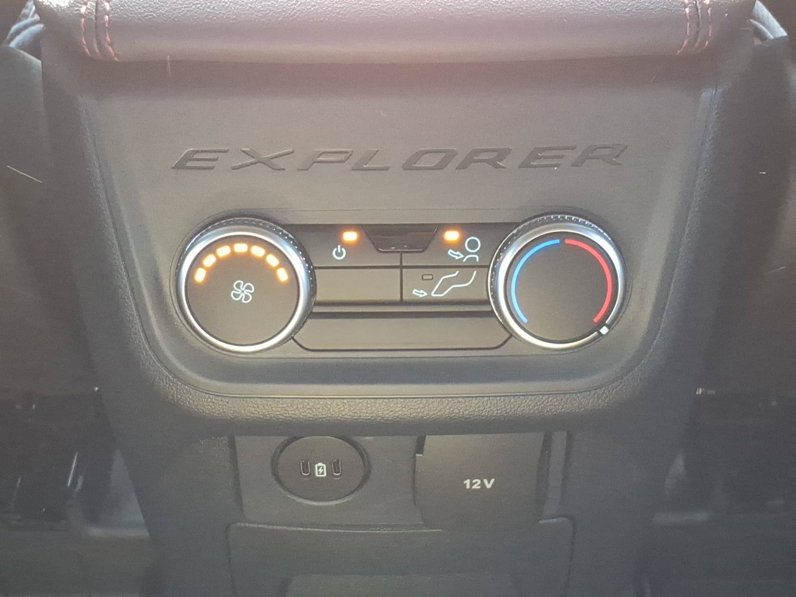 New 2026 Ford Explorer ST-Line AWD/4WD image 12