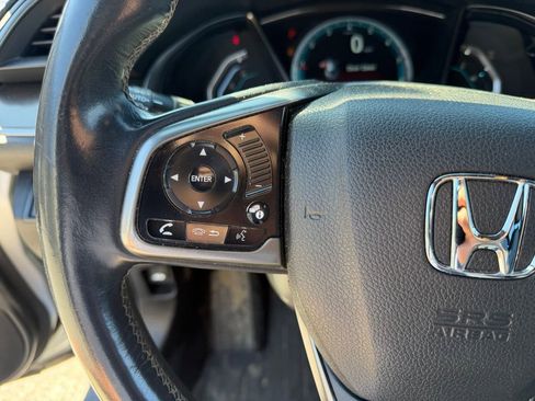 Used 2018 Honda Civic EX-L image 24