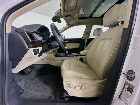Used 2019 Audi Q5 2.0T Premium Plus AWD/4WD image 13