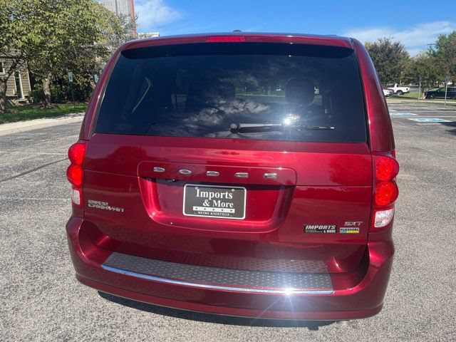Used 2017 Dodge Grand Caravan SXT FWD image 22