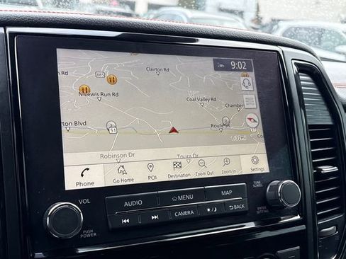 Used 2020 Nissan Titan PRO-4X image 16