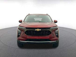 Used 2025 Chevrolet Trax LT w/ LT Convenience Package FWD video 2