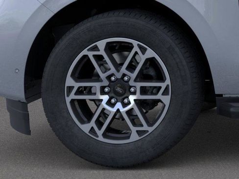 New 2025 Ford Expedition Active image 59