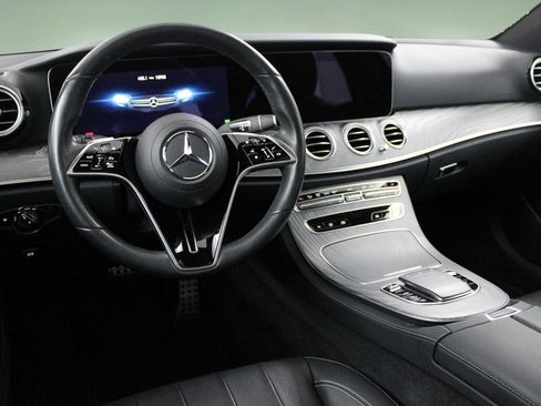 Used 2023 Mercedes-Benz E 450 4MATIC All-Terrain Wagon image 17