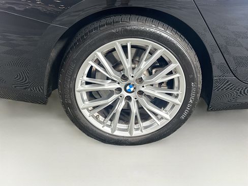 Used 2023 BMW 330i Sedan RWD image 11