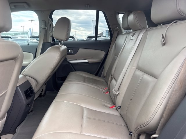 Used 2013 Ford Edge SEL FWD image 13