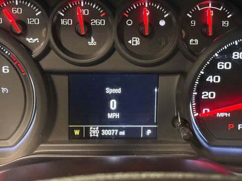 Used 2023 Chevrolet Silverado 1500 Custom image 76