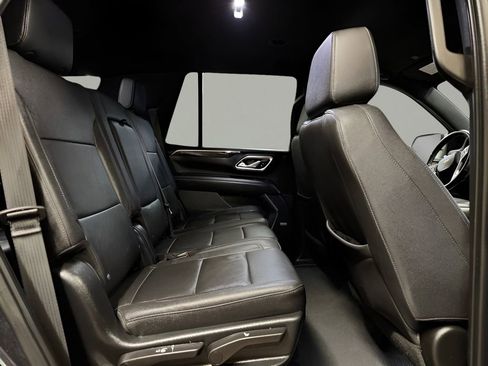 Used 2023 Chevrolet Tahoe LT w/ Luxury Package image 11