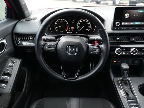 Used 2025 Honda Civic Sport image 18