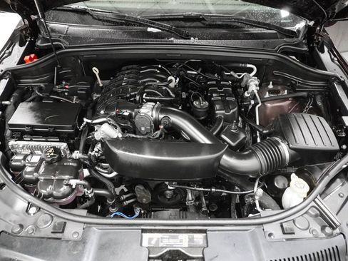 Certified 2025 Dodge Durango GT image 8