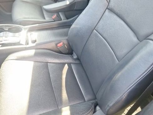 Used 2019 Honda Pilot Touring image 11