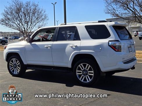 Used 2023 Toyota 4Runner SR5 Premium image 5