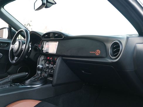 Used 2020 Toyota 86 image 22