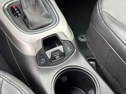 Certified 2019 Jeep Compass Latitude image 24