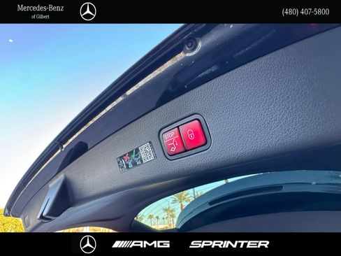 Certified 2024 Mercedes-Benz GLC 43 AMG 4MATIC image 9