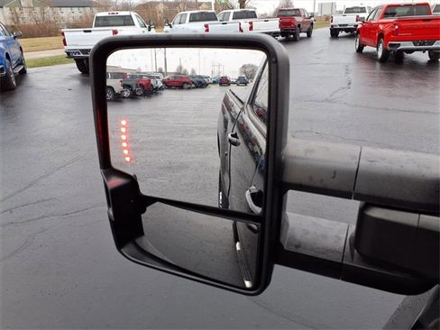 Used 2015 Chevrolet Silverado 2500 LT w/ LT Convenience Package image 21