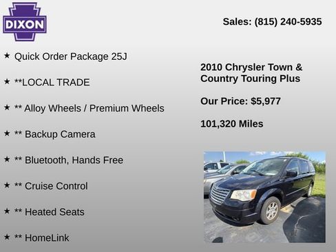 Used 2010 Chrysler Town & Country Touring Plus FWD image 4