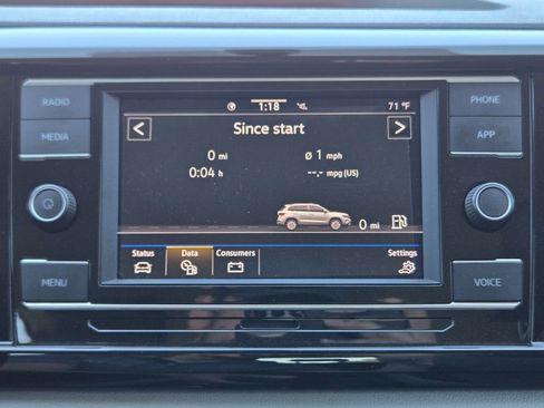 Used 2023 Volkswagen Taos S image 18