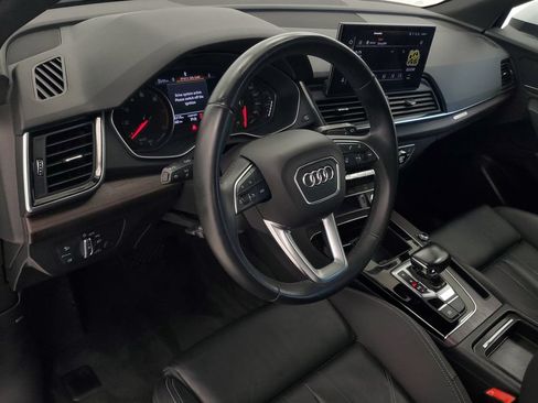 Used 2021 Audi Q5 2.0T Premium w/ Convenience Package AWD/4WD image 11