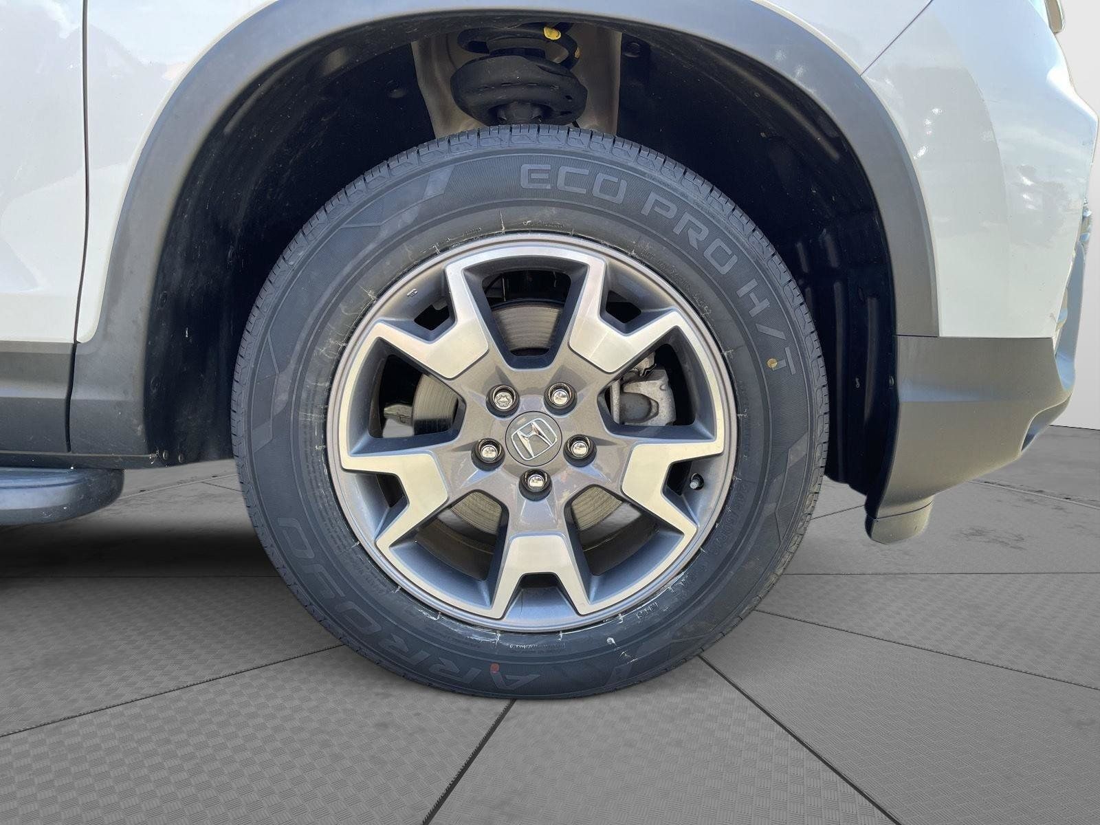 Used 2023 Honda Passport TrailSport image 24