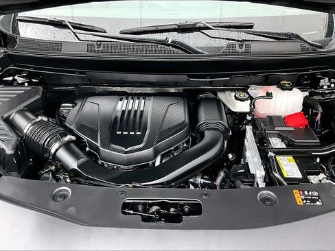 Used 2025 Buick Enclave Preferred image 12