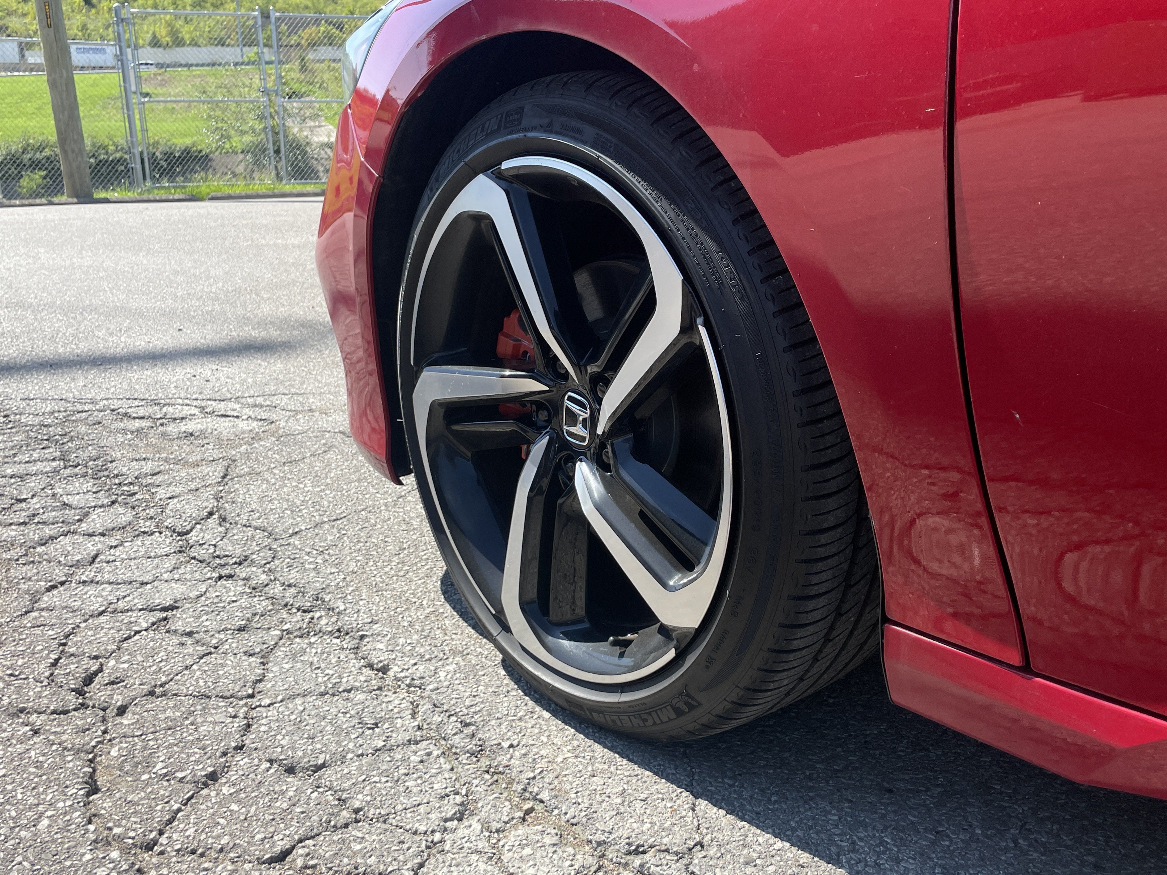 Used 2018 Honda Accord Sport image 11