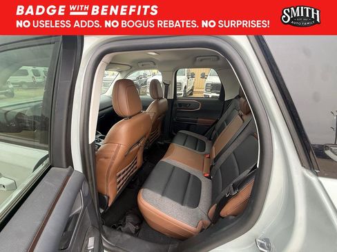 Used 2022 Ford Bronco Sport Outer Banks w/ Tech Package AWD/4WD image 11