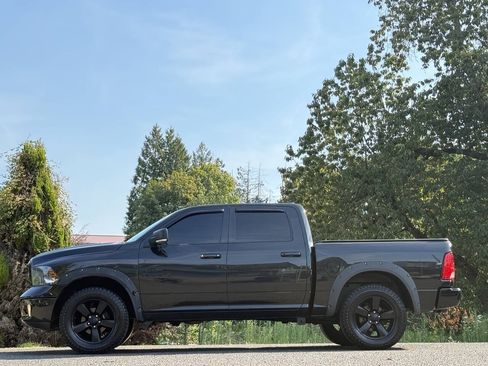 Used 2018 RAM 1500 Big Horn AWD/4WD image 3