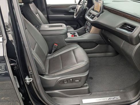 Used 2021 Chevrolet Tahoe High Country w/ Premium Package image 38