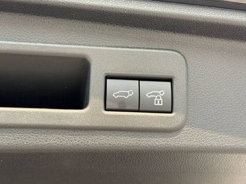 New 2026 Toyota 4Runner TRD Off-Road Premium AWD/4WD image 7
