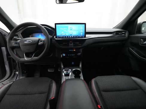 Used 2023 Ford Escape ST-Line w/ Tech Pack #1 AWD/4WD image 5
