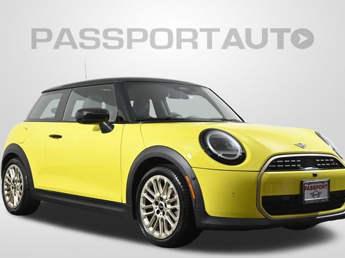 Certified 2025 MINI Cooper S image 3