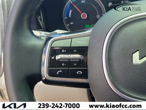 Certified 2024 Kia Sorento EX FWD image 25